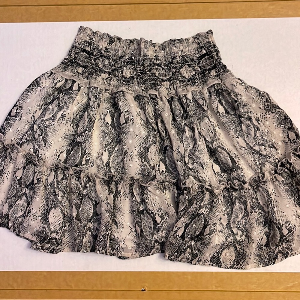 Snake Skin Pattern Flowy Skirt